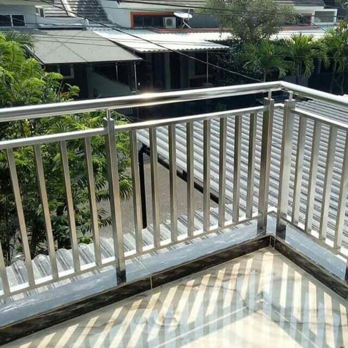 Railing Balkon rumah stainles - globaltukang.com